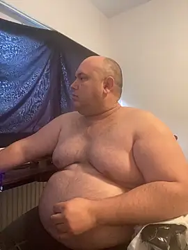 Snapshot of BigromeoXX chatting on March 30, 4:19 pm BigromeoXX online show from March 30, 4:19 pm