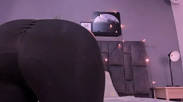 DulceAurora   online show from November 12, 2:37 am