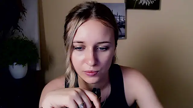  Nicole new online show from June 7, 10:31 am