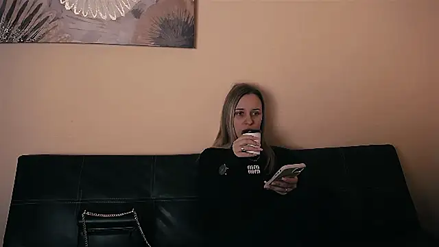  Nicole new online show from March 21, 11:25 am