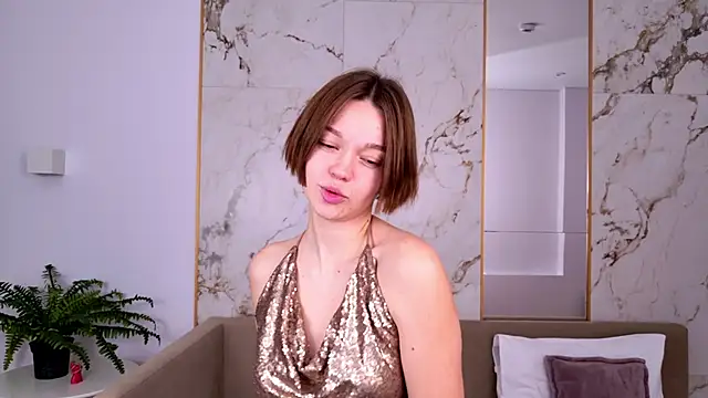 Snapshot of DanaLoved chatting on December 30, 11:48 am DanaLoved online show from December 30, 11:48 am