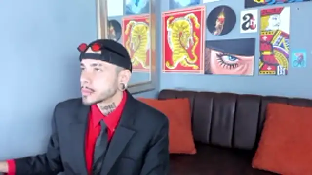 MurdockH online show from February 14, 8:42 pm