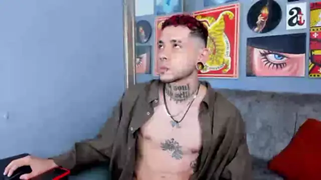 MurdockH online show from November 27, 9:04 pm