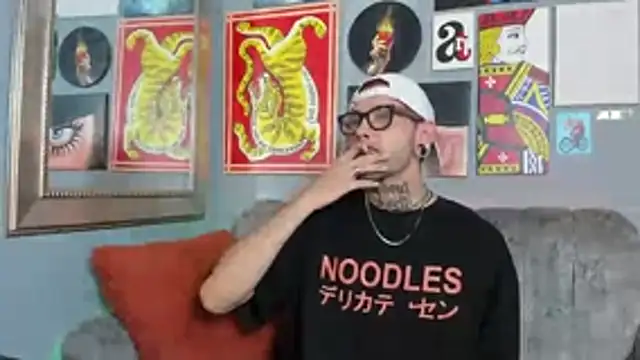 MurdockH online show from October 19, 4:59 am