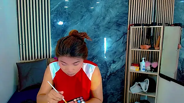 Isalombardi online show from November 11, 3:34 am