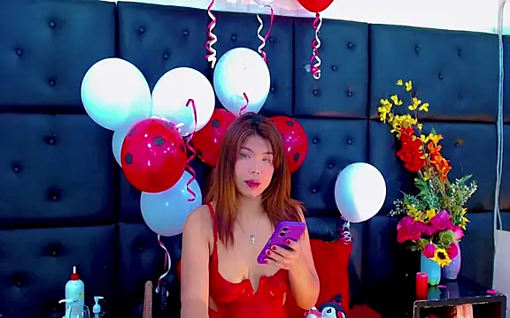 Isalombardi online show from February 15, 4:13 am