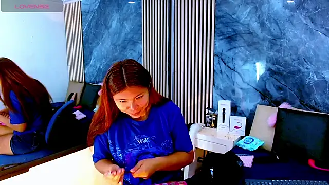 Isalombardi online show from September 21, 4:50 am