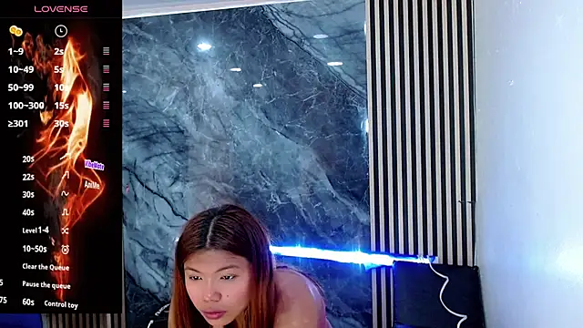 Isalombardi online show from October 1, 2:27 am