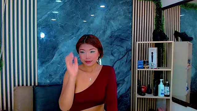 Isalombardi online show from January 31, 7:12 pm