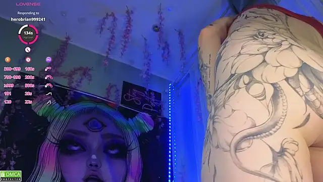 Snapshot of Fairy_Squirt chatting on July 17, 4:21 am Fairy Squirt online show from July 17, 4:21 am
