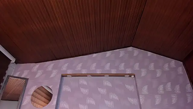 Snapshot of darling_spoiled chatting on November 9, 12:47 am darling spoiled online show from November 9, 12:47 am