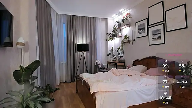 Snapshot of NicoleLuv chatting on February 11, 2:39 pm NicoleLuv online show from February 11, 2:39 pm