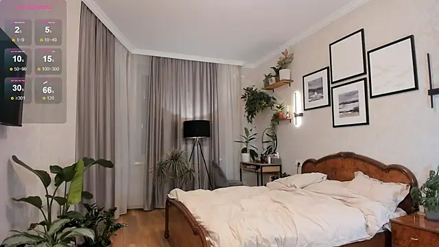 NicoleLuv online show from November 27, 2:50 pm