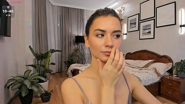 NicoleLuv online show from November 3, 2:09 pm