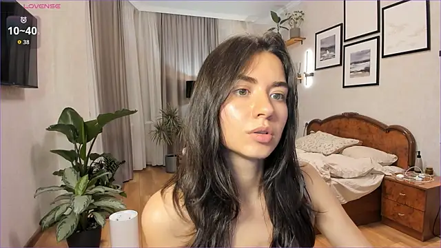 Snapshot of NicoleLuv chatting on September 17, 7:05 pm NicoleLuv online show from September 17, 7:05 pm