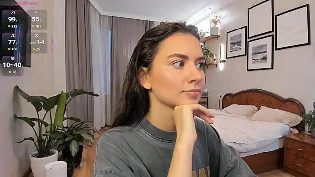 NicoleLuv online show from November 14, 1:37 pm