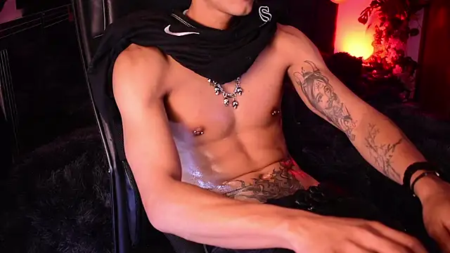 Snapshot of DemonKush-- chatting on June 29, 7:48 am DemonKush-- online show from June 29, 7:48 am