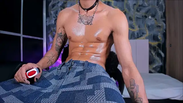 DemonKush-- online show from February 7, 8:11 am