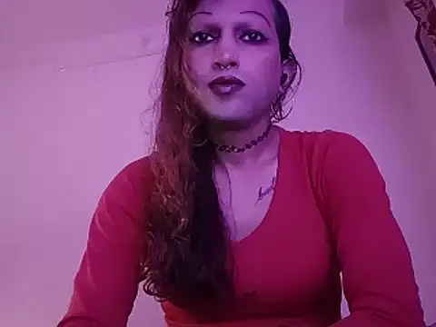 Snapshot of MmmMonikaBabie chatting on May 22, 6:06 pm MmmMonikaBabie online show from May 22, 6:06 pm
