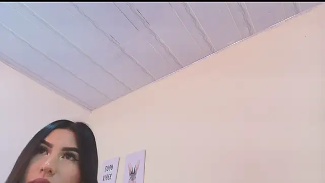 Snapshot of sweety_mariann1 chatting on October 29, 8:30 pm sweety mariann1 online show from October 29, 8:30 pm