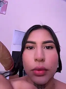 Snapshot of sweety_mariann1 chatting on July 1, 1:44 pm sweety mariann1 online show from July 1, 1:44 pm