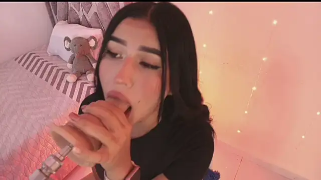 sweety mariann1 online show from January 8, 9:32 pm