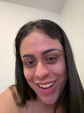 Snapshot of amorinha99 chatting on June 15, 1:22 pm amorinha99 online show from June 15, 1:22 pm