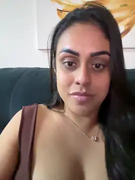 Snapshot of amorinha99 chatting on May 21, 1:25 am amorinha99 online show from May 21, 1:25 am
