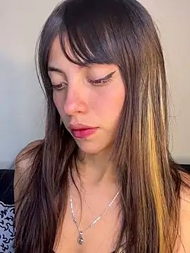 Snapshot of MiaGoth_ chatting on June 27, 1:55 am MiaGoth online show from June 27, 1:55 am