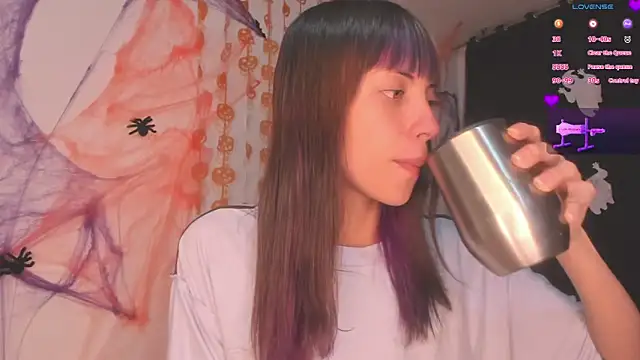 MiaGoth  online show from November 5, 2:25 am