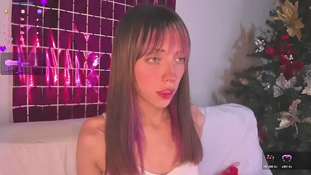 MiaGoth  online show from December 18, 2:49 am