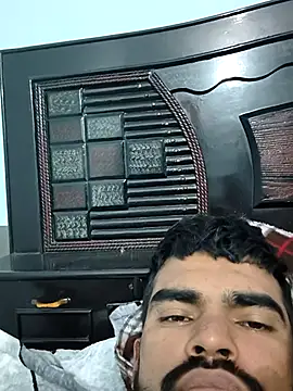 yourboy2000   online show from January 17, 6:11 pm