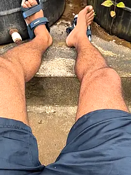 yourboy2000   online show from October 4, 10:39 am