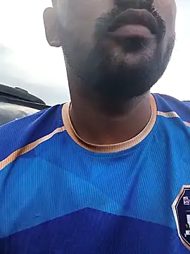 yourboy2000   online show from October 2, 3:10 am