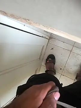 yourboy2000   online show from September 27, 10:32 am