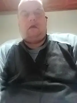 bigi441980 online show from October 21, 11:37 pm