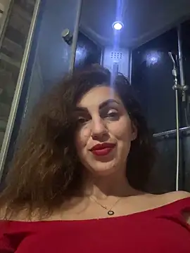 EmaSkyes online show from October 13, 6:20 pm