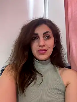 EmaSkyes online show from November 14, 7:56 am