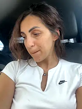 EmaSkyes online show from October 25, 11:31 am