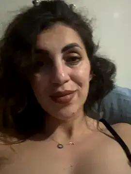 EmaSkyes online show from October 30, 8:06 pm