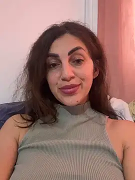 EmaSkyes online show from October 7, 8:26 am