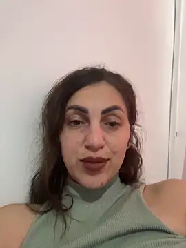 EmaSkyes online show from October 16, 6:43 am