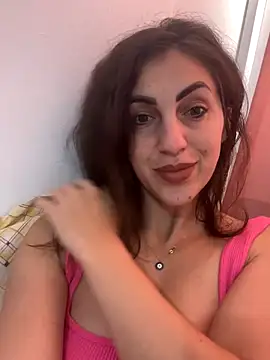 EmaSkyes online show from October 10, 5:41 am