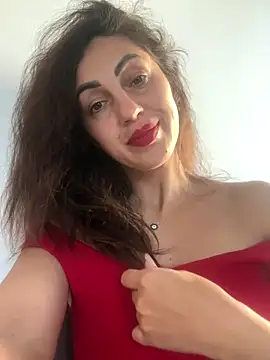 EmaSkyes online show from October 13, 6:15 am