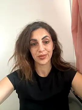 EmaSkyes online show from November 26, 9:53 am