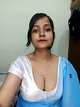 Snapshot of Miss-Riyasingh chatting on May 28, 6:03 pm Miss-Riyasingh online show from May 28, 6:03 pm
