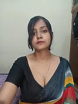 Snapshot of Miss-Riyasingh chatting on June 19, 5:52 pm Miss-Riyasingh online show from June 19, 5:52 pm