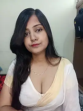 Snapshot of Miss-Riyasingh chatting on May 31, 5:57 am Miss-Riyasingh online show from May 31, 5:57 am