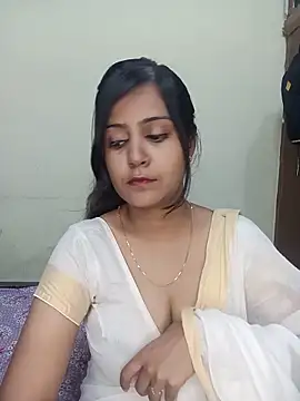 Snapshot of Miss-Riyasingh chatting on June 14, 5:25 pm Miss-Riyasingh online show from June 14, 5:25 pm