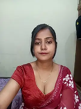 Miss-Riyasingh online show from May 2, 1:49 pm
